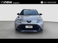 Usata Toyota Aygo X Lounge 72 CV (52 kW) 2024 Oro SUV