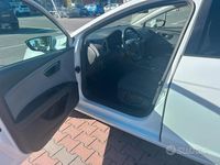 Usata Seat Leon 75 CV (55 kW) 2012 Bianco Berlina