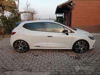 Usata Renault Clio IV Trophy 220 CV (161 kW) 2015 Bianco Berlina
