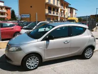 Usata Lancia Ypsilon Gold 95 CV (69 kW) 2012 Marrone Utilitaria