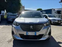 Usata Peugeot 2008 Allure 102 CV (75 kW) 2022 Grigio SUV