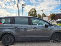 Usata Peugeot 5008 Premium 120 CV (88 kW) 2010 Grigio Monovolume