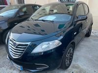 Usata Lancia Ypsilon S 95 CV (69 kW) 2015 Blu Utilitaria