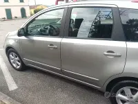 Usata Nissan Note 88 CV (64 kW) 2006 Grigio Utilitaria