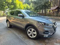 Usata Nissan Qashqai 110 CV (80 kW) 2018 Grigio SUV