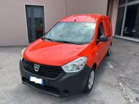 Usata Dacia Dokker Essentiel 75 CV (55 kW) 2019 Arancione Monovolume