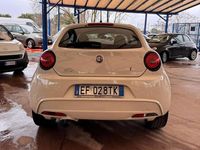 Usata Alfa Romeo MiTo Distinctive 95 CV (69 kW) 2011 Bianco Utilitaria