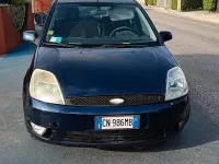 Usata Ford Fiesta 68 CV (50 kW) 2005 Utilitaria