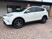Usata Toyota RAV4 Hybrid 155 CV (114 kW) 2017 Bianco perlato SUV