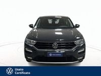Usata VW T-Roc Business 150 CV (110 kW) 2021 Grigio / pastello SUV
