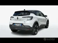 Usata Renault Captur Techno 160 CV (117 kW) 2025 Rosso SUV