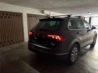 Usata VW Tiguan Life 131 CV (96 kW) 2023 Grigio SUV