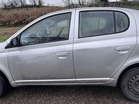 Usata Toyota Yaris 68 CV (50 kW) 2002 Berlina