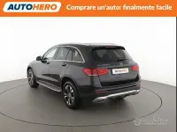 Usata Mercedes GLC300 194 CV (142 kW) 2021 Grigio SUV