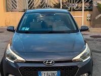 Usata Hyundai i20 100 CV (73 kW) 2015 Grigio Utilitaria