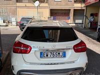 Usado Mercedes GLA220 177 CV (130 kW) 2016 Blanco SUV