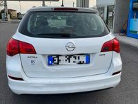 usata Opel Astra 2012
