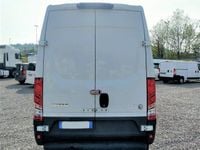 Usata Iveco Daily 116 CV (85 kW) 2018 Bianco Furgone