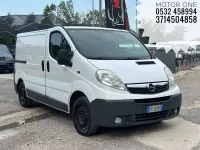 Usata Opel Vivaro 116 CV (85 kW) 2007 Bianco Monovolume