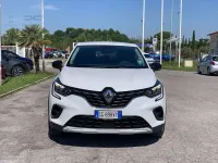 Usata Renault Captur Zen 143 CV (105 kW) 2022 Bianco SUV