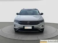 Usata VW T-Roc Style 110 CV (80 kW) 2023 Bianco/ tetto nero SUV