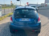 Usata Lancia Ypsilon 69 CV (50 kW) 2022 Blu Utilitaria