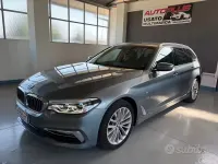 Usata BMW 520 Luxury Line 190 CV (139 kW) 2019 Grigio Station wagon