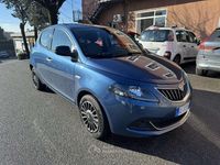 Usata Lancia Ypsilon 69 CV (50 kW) 2022 Blu/azzurro Utilitaria