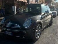 Usata Mini Cooper 116 CV (85 kW) 2004 Grigio Utilitaria