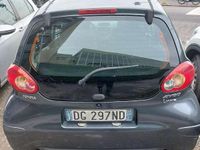 Usata Toyota Aygo 68 CV (50 kW) 2007 Grigio Utilitaria