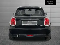 Usata Mini ONE 75 CV (55 kW) 2021 Nero Utilitaria
