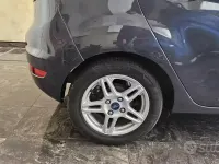Second-hand Ford Fiesta Titanium 97 CP (71 kW) 2014 Albastru Hatchback