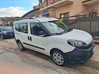 Usata Fiat Doblò 95 CV (69 kW) 2019 Bianco Monovolume