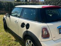 Usata Mini Cooper 120 CV (88 kW) 2007 Bianco Utilitaria