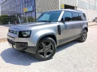 Usata Land Rover Defender SE 200 CV (147 kW) 2024 Grigio SUV
