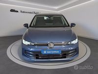 Usata VW Golf VIII Edition 150 CV (110 kW) 2024 Anemone blue metallizzato Berlina