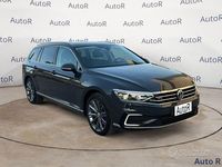 Usata VW Passat GTE 218 CV (160 kW) 2019 Grigio Station wagon