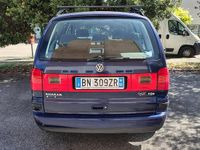 Usata VW Sharan 130 CV (95 kW) 2005 Blu Monovolume