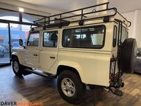 Usata Land Rover Defender SE 122 CV (89 kW) 2010 Bianco Station wagon