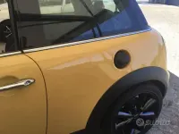 Usata Mini Cooper D 109 CV (80 kW) 2007 Giallo Utilitaria