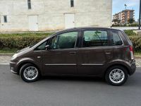 Usata Lancia Musa 95 CV (69 kW) 2008 Marrone Monovolume