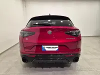 Nuova Alfa Romeo Stelvio 209 CV (153 kW) 2026 Rosso SUV