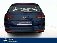Usata VW Passat Business 150 CV (110 kW) 2023 Blu pastello Station wagon