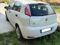 Usata Fiat Punto 75 CV (55 kW) 2012 Utilitaria
