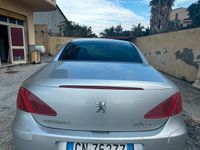 Usata Peugeot 307 CC 109 CV (80 kW) 2004 Grigio Cabrio