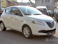 Usata Lancia Ypsilon Gold 69 CV (50 kW) 2015 Bianco Utilitaria