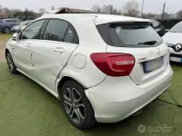 Usata Mercedes A180 Sportline 109 CV (80 kW) 2013 Bianco Berlina