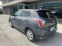 Usata SsangYong Tivoli 128 CV (94 kW) 2019 Grigio SUV