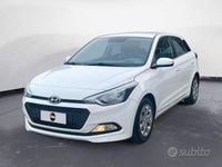 Usata Hyundai i20 Classic 75 CV (55 kW) 2015 Bianco Berlina