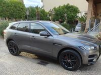 Usata Jaguar F-Pace 180 CV (132 kW) 2016 Grigio SUV